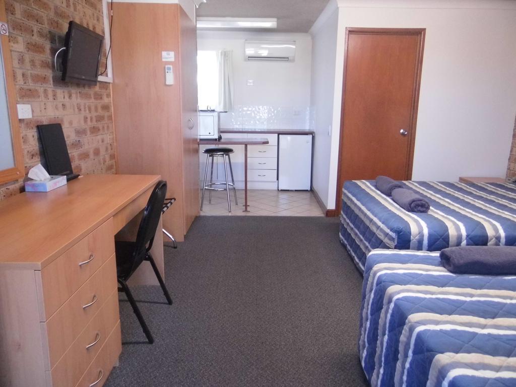 Nanango Fitzroy Motel Eksteriør bilde