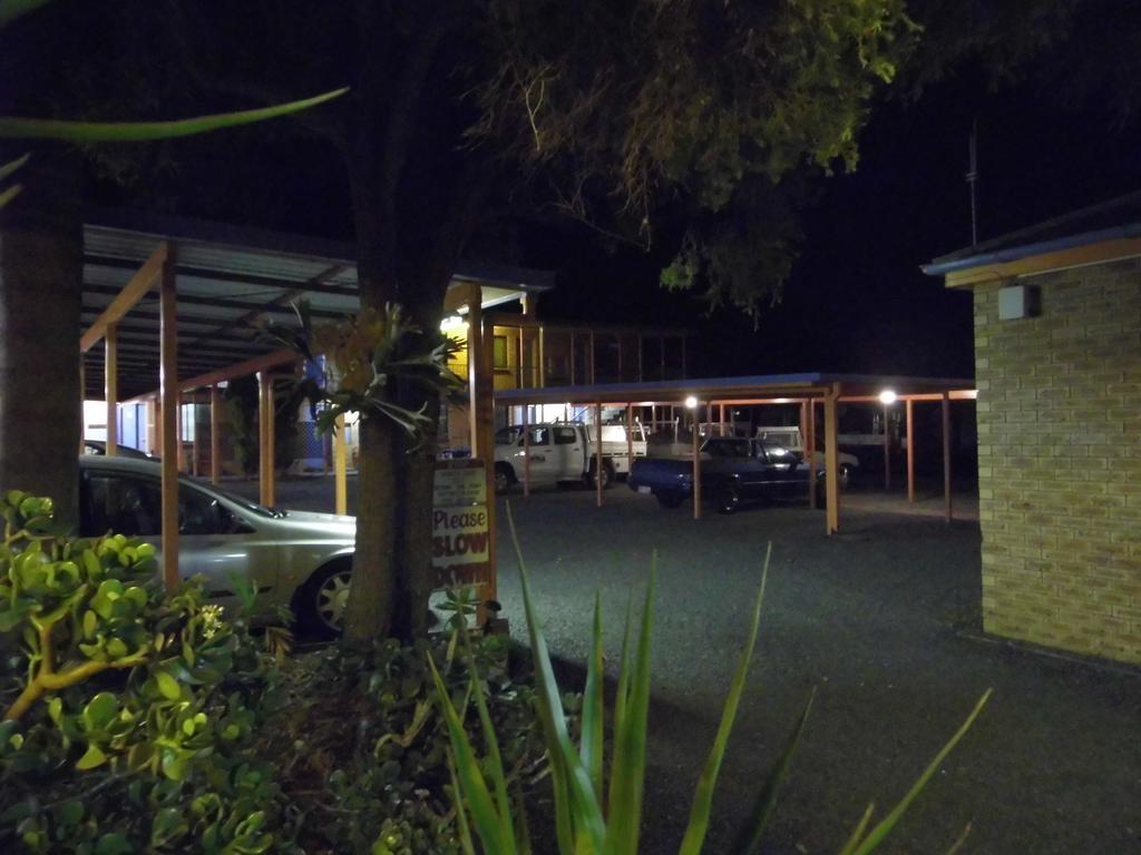 Nanango Fitzroy Motel Eksteriør bilde